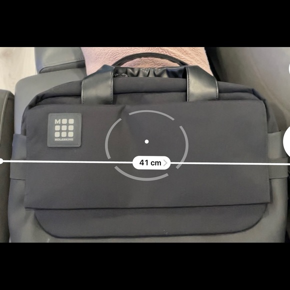 Moleskine ID Reporter Laptop Bag, BLACK - Picture 8 of 11